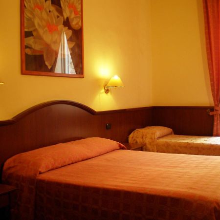 Persepolis Rome Hotel Exterior photo