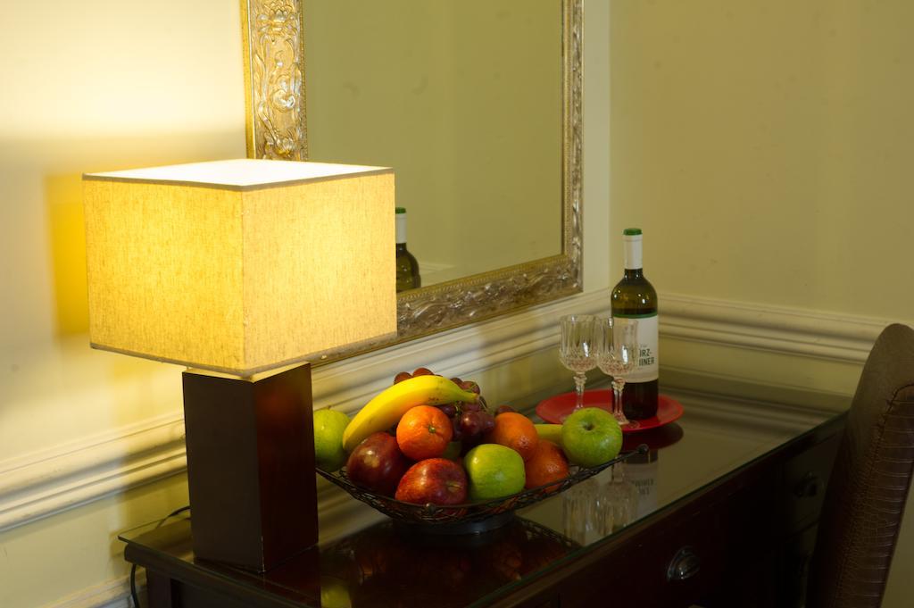Persepolis Rome Hotel Room photo