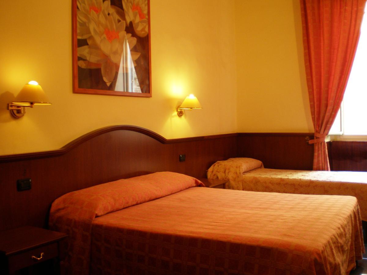 Persepolis Rome Hotel Exterior photo