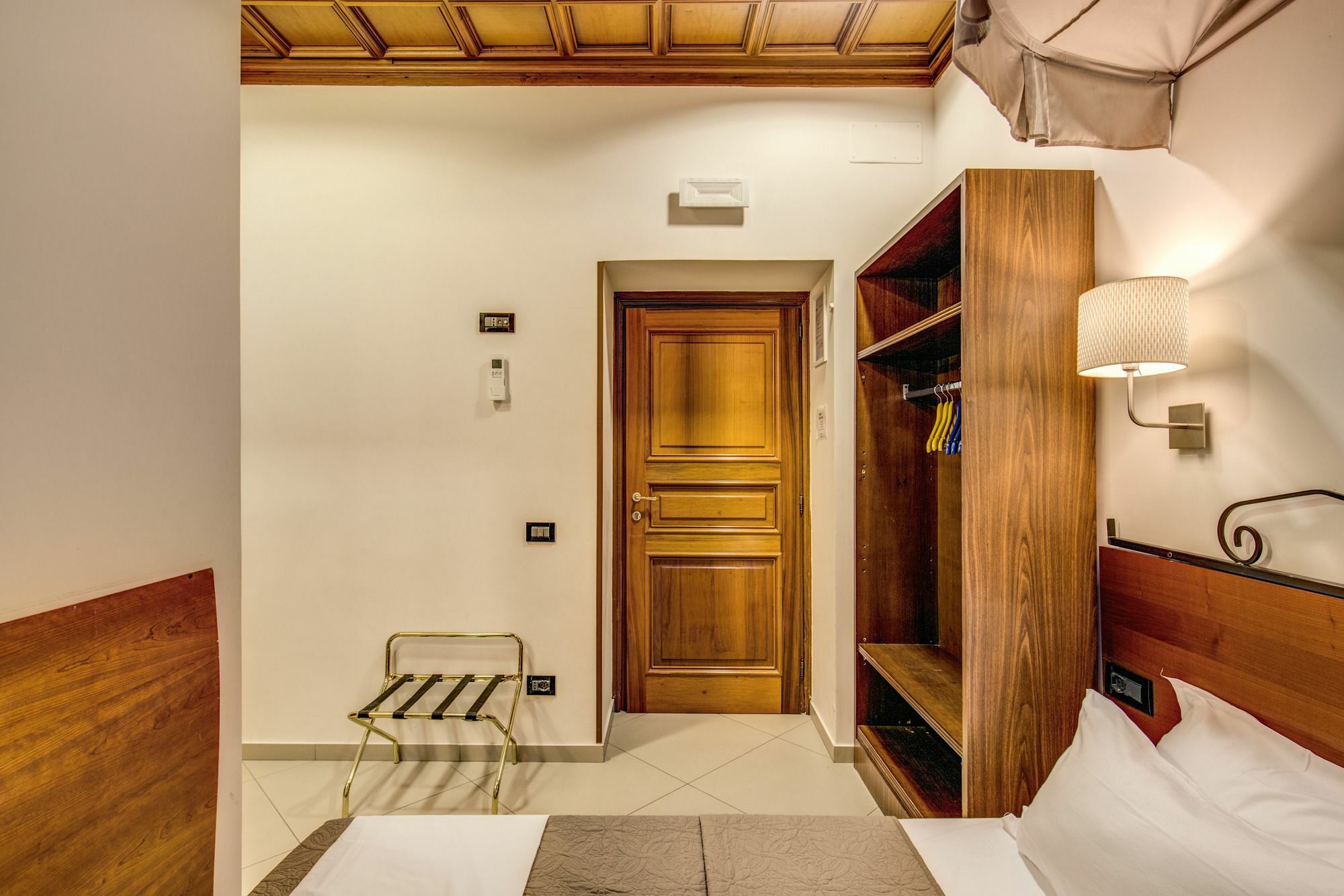 Persepolis Rome Hotel Exterior photo